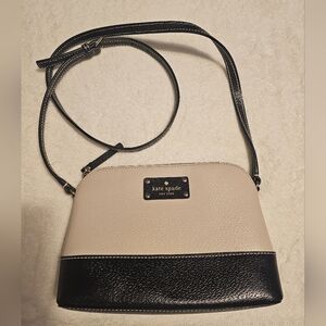 KATE SPADE NEW YORK Crossbody Shoulder  Black and Cream Handbag Purse.